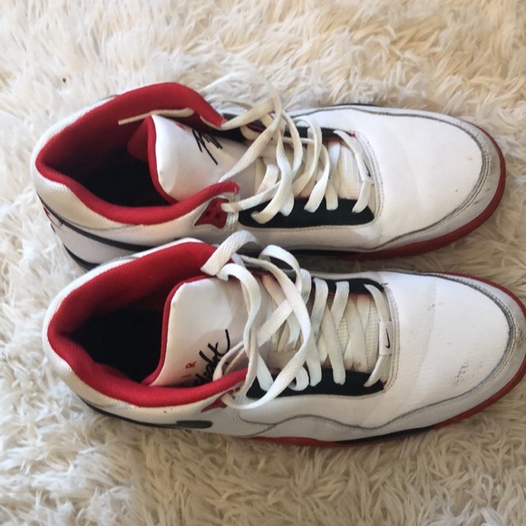 Nike flight legacy shoes in red and black!!! - Picture 2 of 7